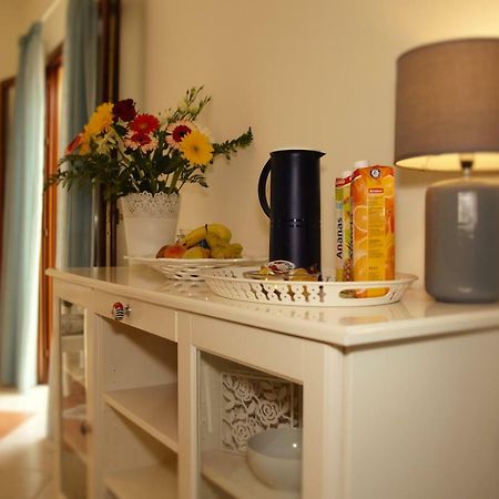 Bnb Donnalaura Carini Εξωτερικό φωτογραφία